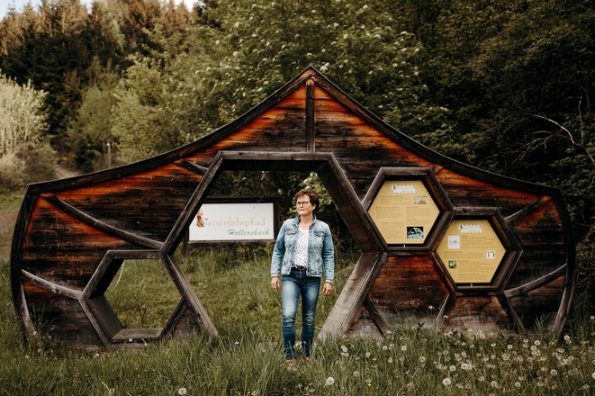 Interessante Schautafeln am Bienenlehrpfad