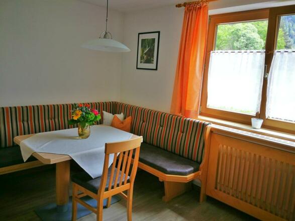 Wohnküche Appartement 2