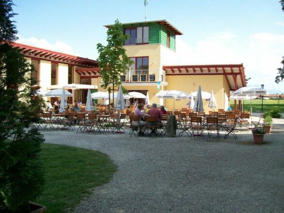Hartseestüberl mit Kiosk und Biergarten