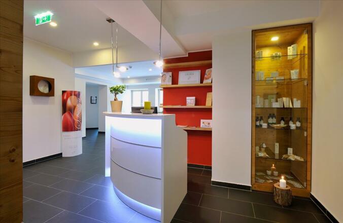 Wellness Rezeption