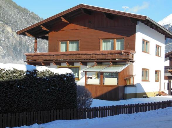 Haus Schmid Franz-Josef im Winter