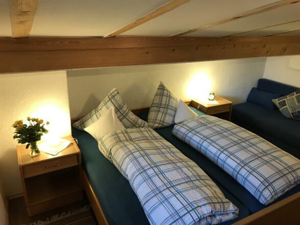 zweites Schlafzimmer Dachgeschoß