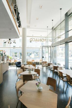 Innenraum des Cafés