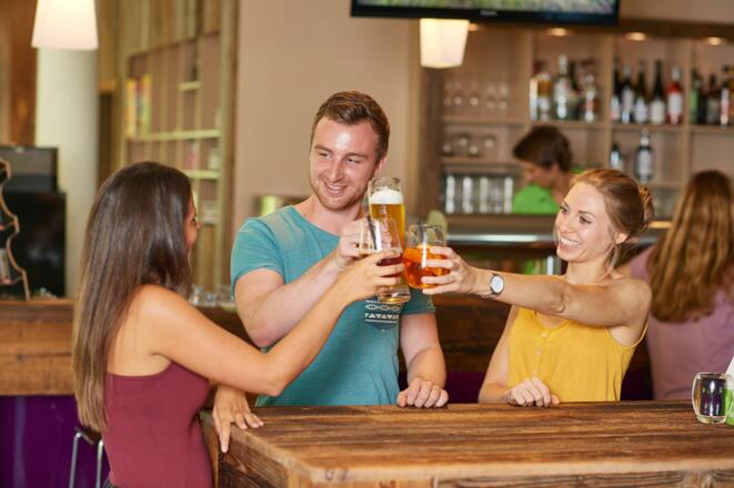 Bar