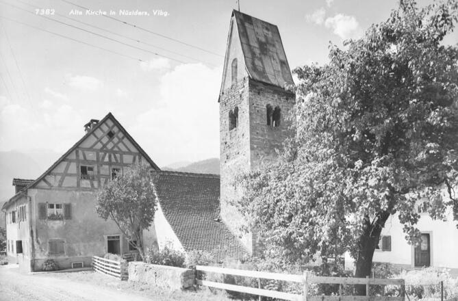 Alte Aufnahme der St. Viner Kirche in Nüziders
