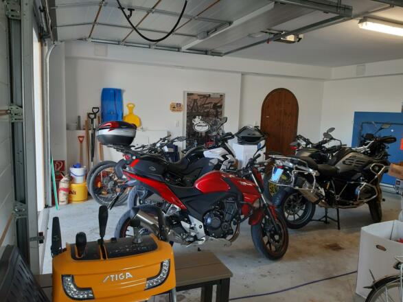 garage