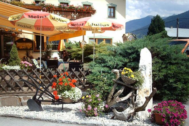 Gasthof Schweizerhaus Gastagarten