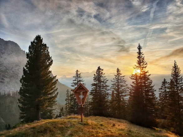 Blick von der Hochlandhütte Richtung Isartal
