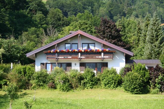 Hausansicht - Sommer