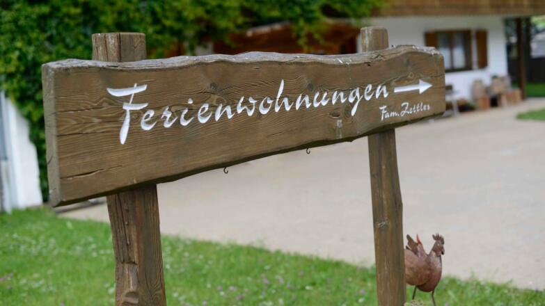 Aussenansicht im Sommer
