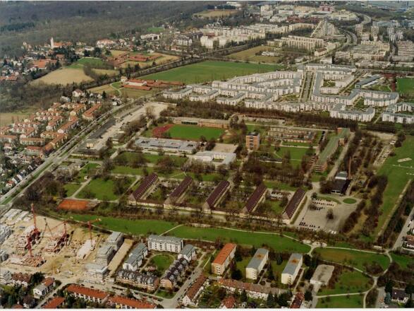 Luftbild der Prinz-Eugen-Kaserne 2001