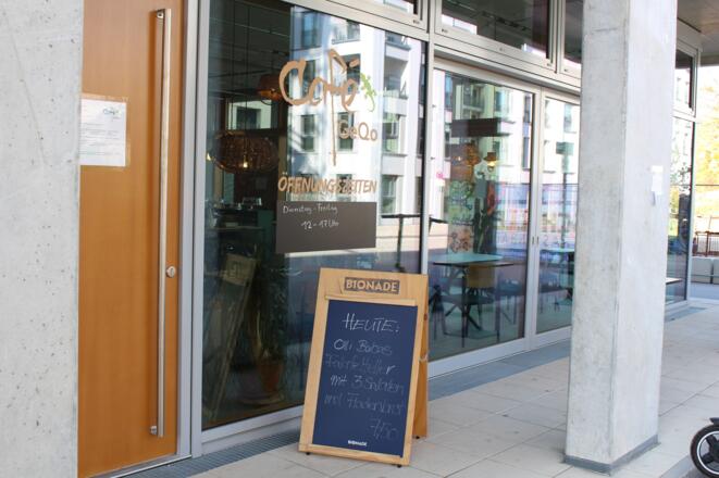 Außenansicht Café GeQo