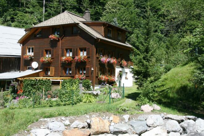 Haus Mosbach im Sommer