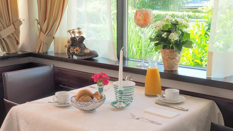 Frühstück-hotel-montjola-nova-montafon-schruns-1