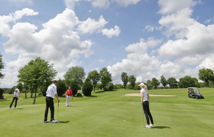 Rudelzhausen_Golfclub Holledau_Platz_web_©LRA Freising