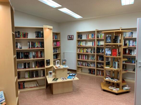 Bücherei 1