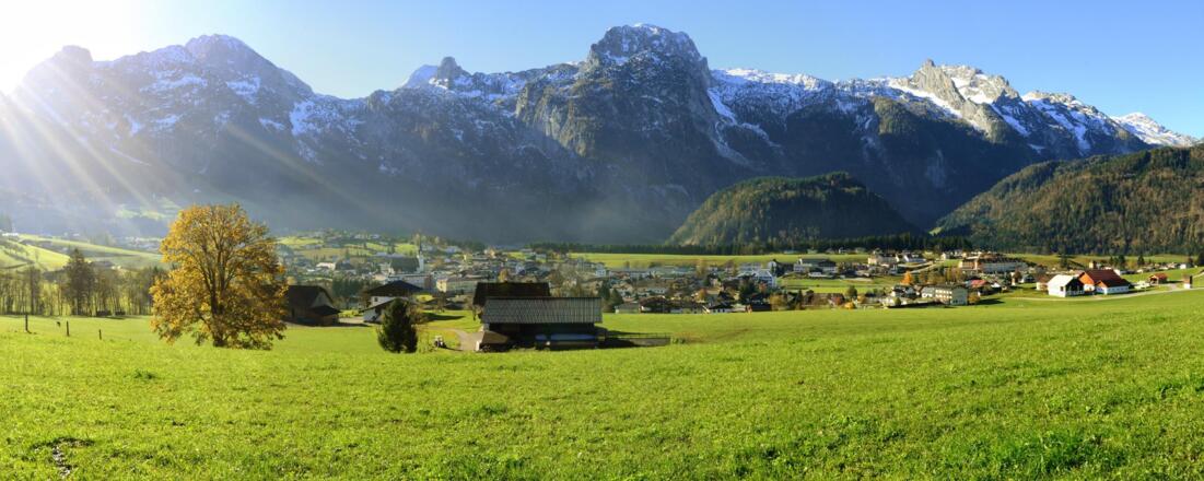 Herbst in Abtenau mit Blick auf das Tennengebirge