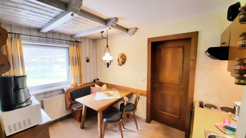 Essecke mit Küchenblock Ferienwohnung I