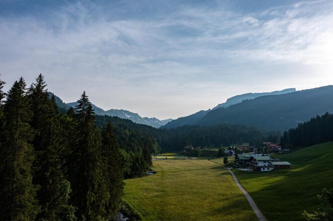 direkt am Spazierweg