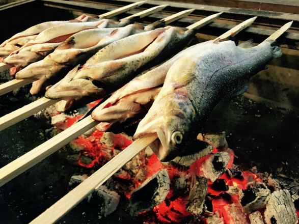 Steckerlfisch im Biergarten Plantage Freising