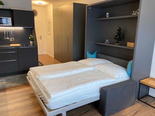 ausgeklapptes sehr gemütliches Bett (160 x 200)