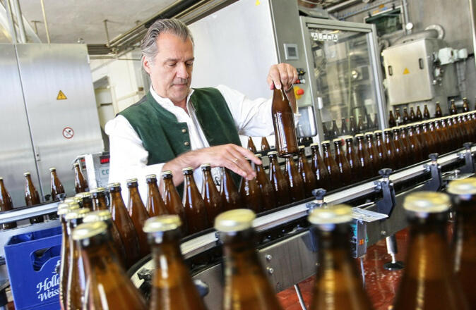 Abfüllanlage der Schlossbrauerei Au