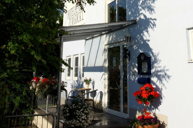 Hotelpension &quot;Zum Gockl&quot; (Allershausen)