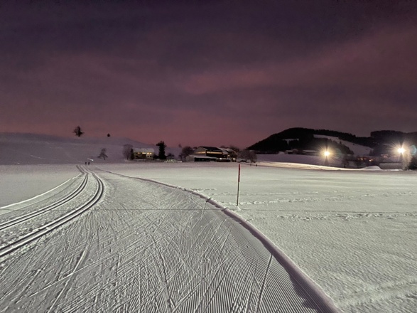 Langlauf mit Flutlicht