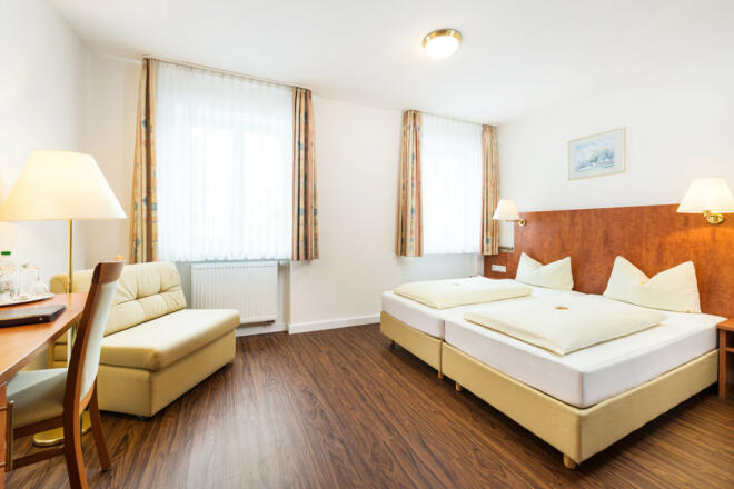 Am Klostergarten Nichtraucherhotel Garni (Freising)