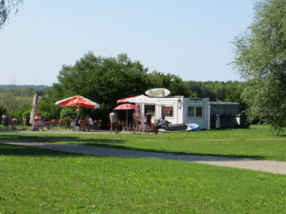 Eching_Hollerner See_Kiosk am See_web_©Günter Lammel_Gemeindearchiv Eching