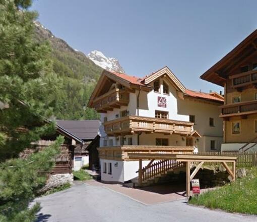 Haus mit Carport