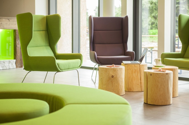 Mache es Dir in unserer Explorer Lounge gemütlich