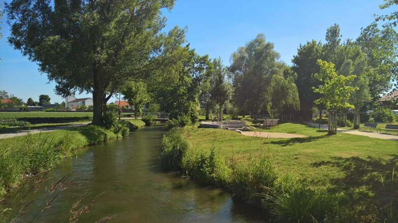 Blick in den Goldachpark in Hallbergmoos