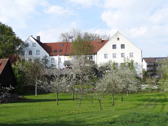 Hörger Biohotel_Außenansicht (Südseite) mit Terrasse der Hörger Biohotel Tafernwirtschaft