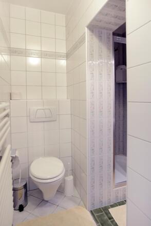 Dusche 5