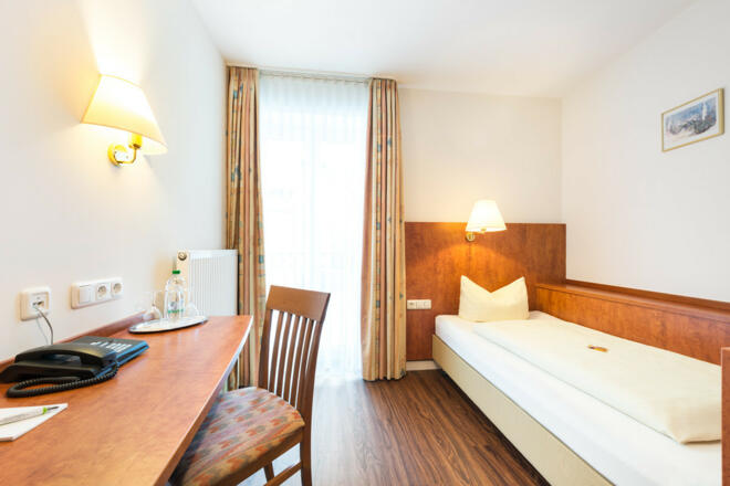 Am Klostergarten Nichtraucherhotel Garni (Freising)