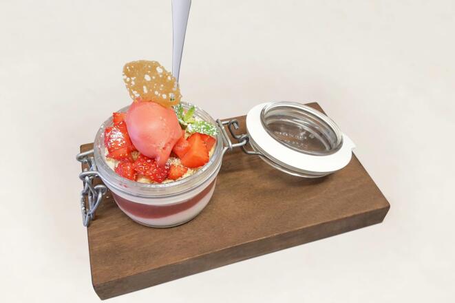 Erdbeere Topfencreme Butterstreusel (2)