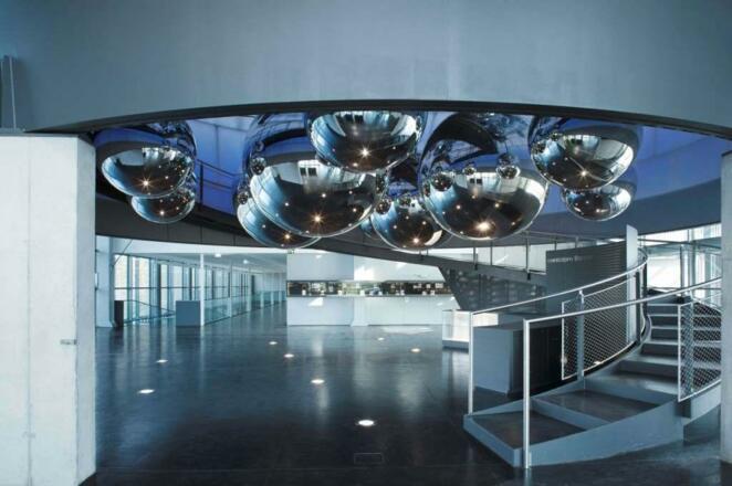 Empfangsbereich voestalpine Stahlwelt.jpg