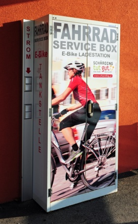 E-Bike Ladestelle Tourismusbüro Alte Innbrücke