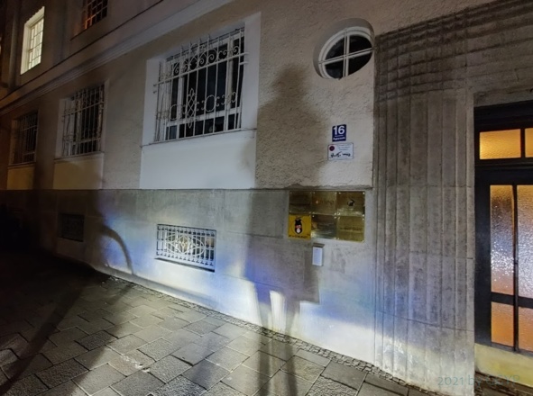 U. Dahoam - Agnesstraße 16