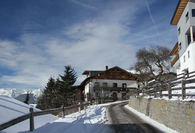 Hausansicht - view of house 2012