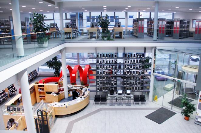 EG Foyer.jpg