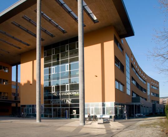 FH_Gebaeude_9745.jpg