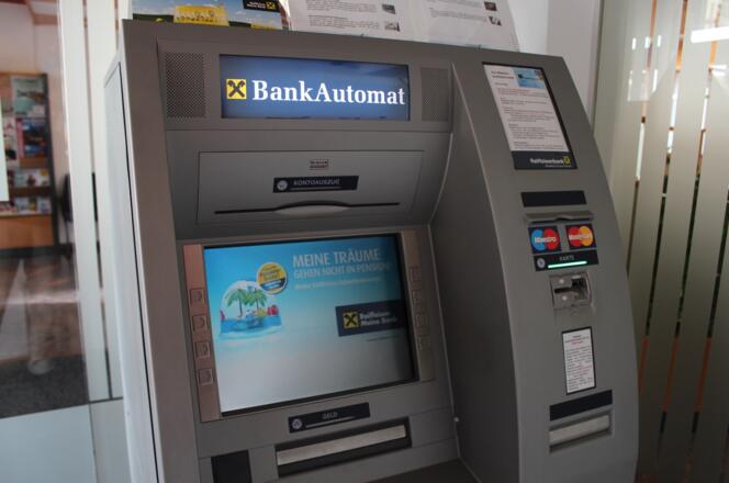 Bankomat Raika