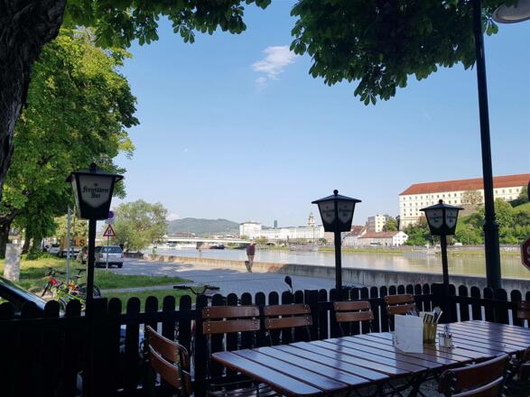 Zum schwarzen Schiff FS (2)