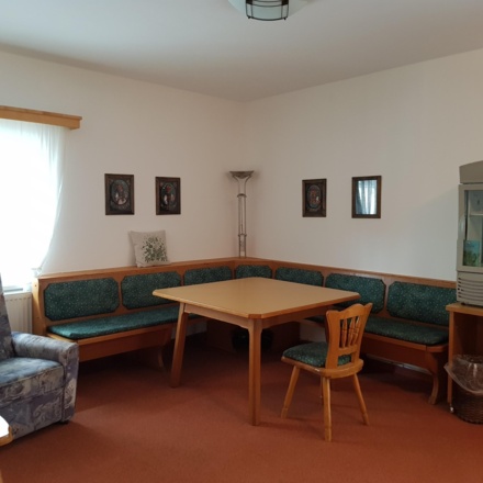 Eingangsbereich Gästezimmer - Aufenthaltsraum