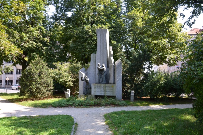 bernaschekplatz-linztourismus-2