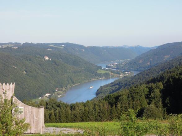 Donaublick Flenkental