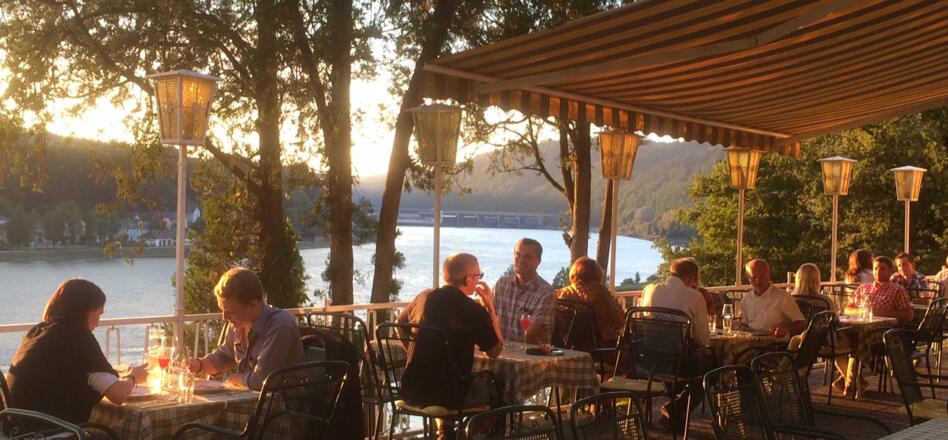 Faustschlössl im Herbst