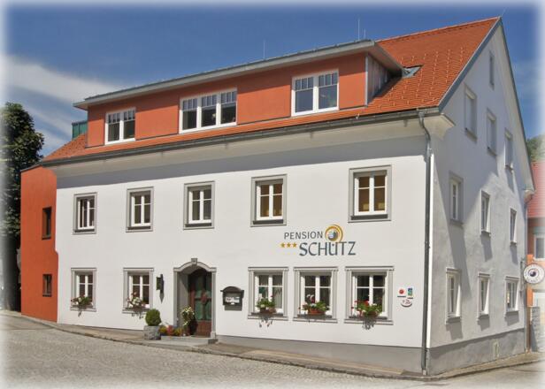 Gasthof Pension SCHÜTZ ***